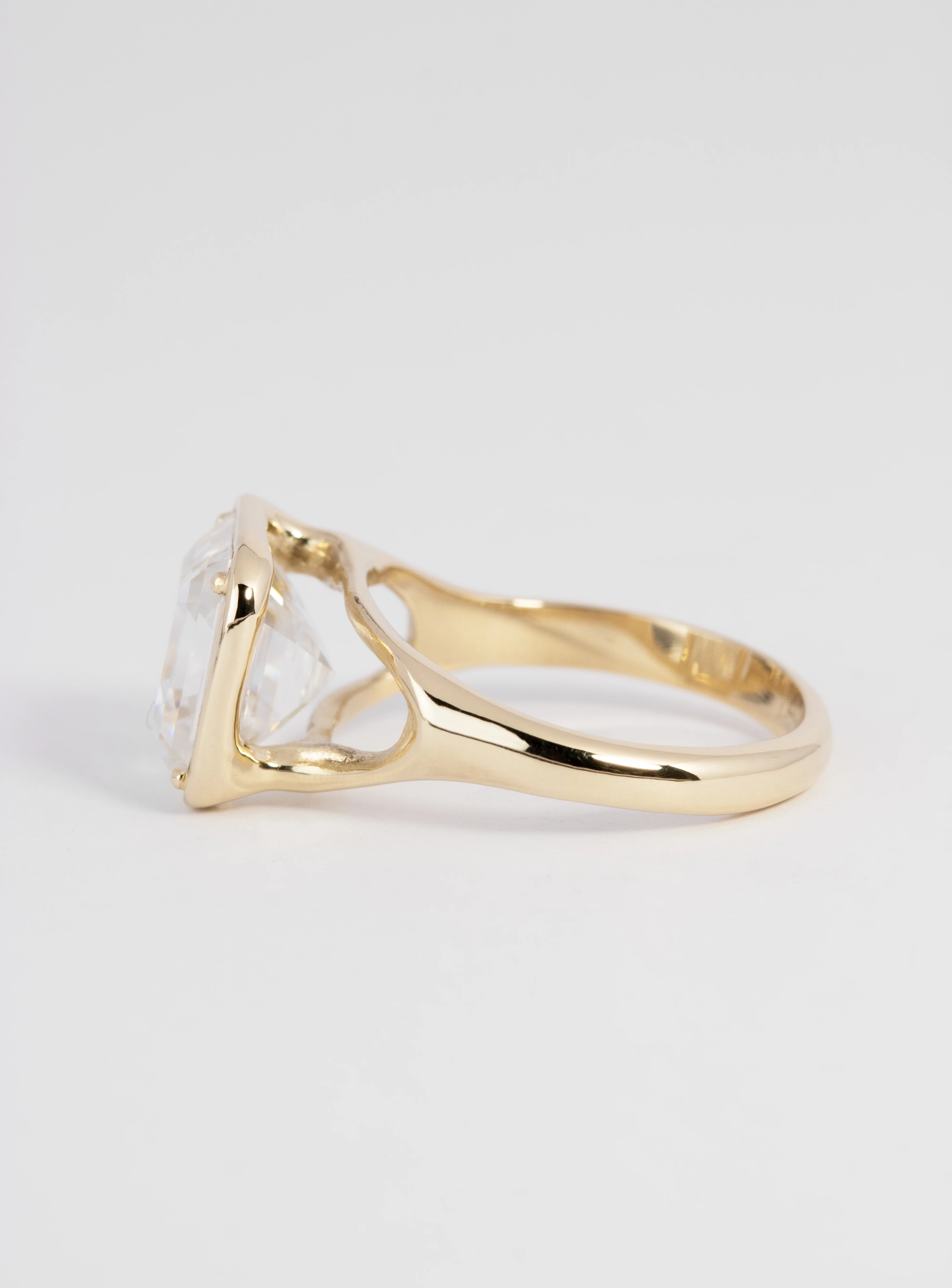 Square Open Air Ring - Image 2